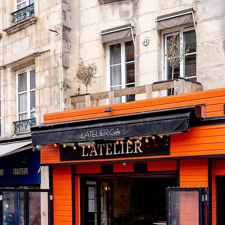 Le Charme De La Place Saint-sauveur Lejlighed *